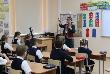 Учителям хотят повысить зарплату Пресс-служба министерства образования и науки края