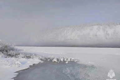 Угроза подтопления участков возникла в СНТ &quotЭтилен&quot в Ангарском округе Пресс-служба ГУ МЧС России по Иркутской области