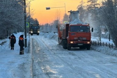 К расчистке нескольких улиц от снега приступили в Ангарске Пресс-служба администрации АГО