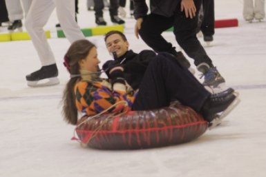 Почти 200 студентов вышли на лед в Ангарске в рамках акции &quotВсе на лед!&quot Пресс-служба администрации АГО