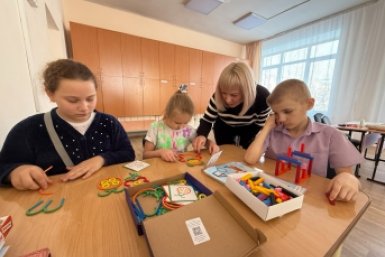 Делегация ЛНР изучила практики профилактики социального сиротства в Ангарске Пресс-служба администрации АГО