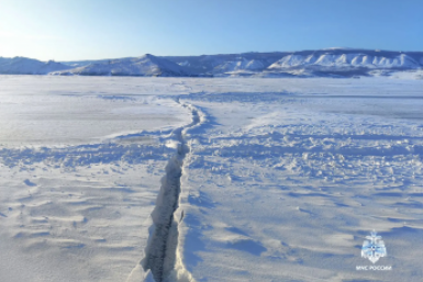 Трещина ГУ МЧС России по региону