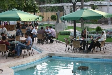 Американцев призвали покинуть Иран commons.wikimedia.org