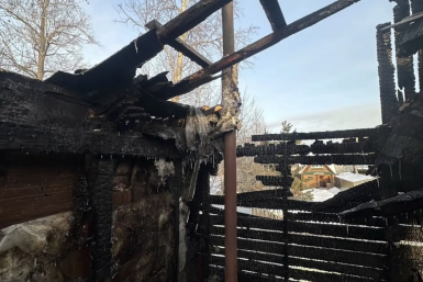 Пожар произошел в двухэтажном доме в одном из СНТ Ангарского округа Пресс-служба ГУ МЧС России по Иркутской области