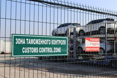 Минпромторг решил приравнять к коммерческому частный ввоз машин из ЕАЭС Александр Шепырев, ИА UssurMedia