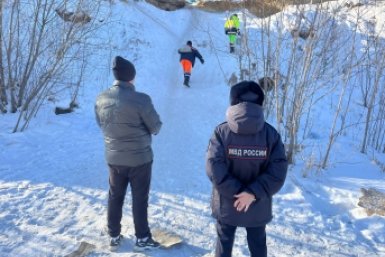 Очередную опасную горку ликвидировали в парке Современника в Ангарске Пресс-служба УМВД России по АГО