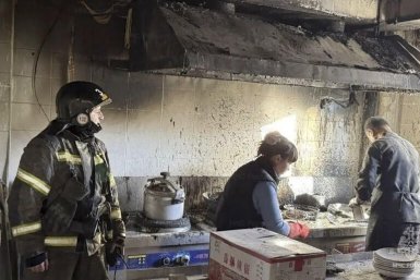 Четыре человека спасли на пожаре в кафе китайской кухни в Иркутске Пресс-служба ГУ МЧС России по Иркутской области