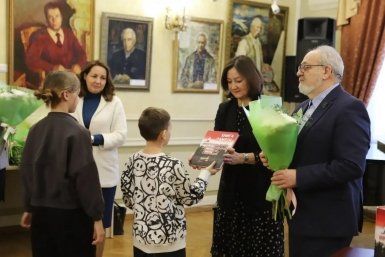 Второй том &quotКниги Памяти&quot о героях СВО представили в Иркутске Пресс-служба администрации Иркутска