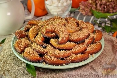 Медомакарона: это греческое печенье рассыпается и тает во рту. С поджаренными орешками, под медовым сиропом russianfood.com