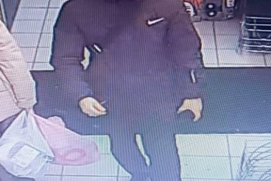 Возможного похитителя имущества из магазина разыскивают в Ангарске Пресс-служба УМВД России по АГО