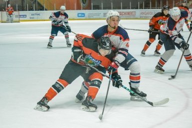 &quotЕрмак&quot начал серию домашних хоккейных матчей с победы над &quotКристаллом&quot в Ангарске Николай Стернин, сайт ХК &quotЕрмак&quot