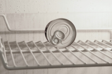 Как убрать запах из холодильника за 5 минут: простой лайфхак Unsplash.com