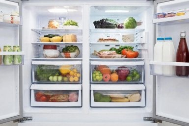 Холодильник с едой ИИ GigaChat (18+)