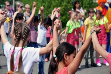 Отдых в детских лагерях может стать бесплатным для отличников Мария Оленникова