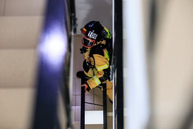 Четыре человека погибли при пожаре в многоквартирном доме Евгений Кулешов, ИА PrimaMedia.ru