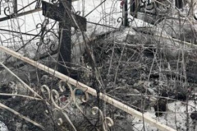 Охрану кладбища усилят в Ангарске после поджога захоронений участников СВО