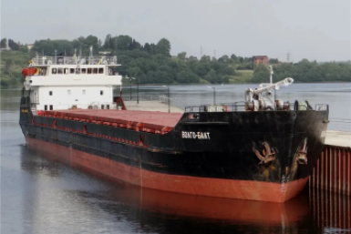 В Азовском море затонул сухогруз Канал губернатора Херсонской области Владимира Сальдо в Мах (6+)