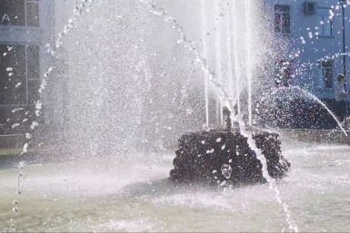 Фонтаны в парках и скверах Ангарска готовят к запуску