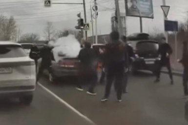 Полиция проводит проверку после стрельбы на дороге в Ново-Ленино Иркутска