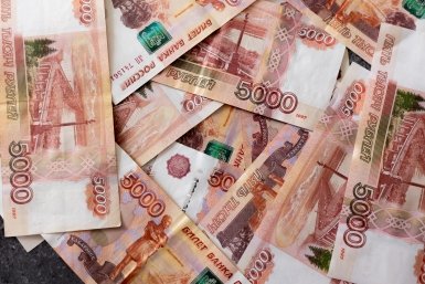 Как отложить пару миллионов рублей на пенсию