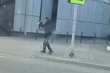 Мужчину, размахивавшего предметом, похожим на нож задержали в Ангарске