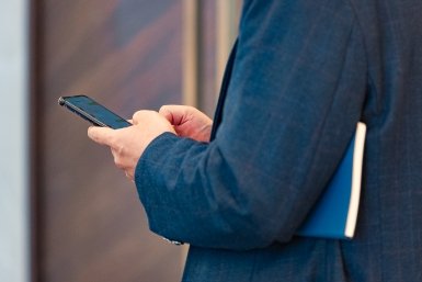 Пожаловался продавцу на плохой телефон и остался без денег: всего 1 ошибка обошлась дорого