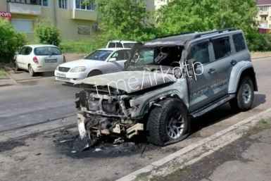 До полного сгорания авто успели потушить тг-канал (18+) &quotДТП38&quot