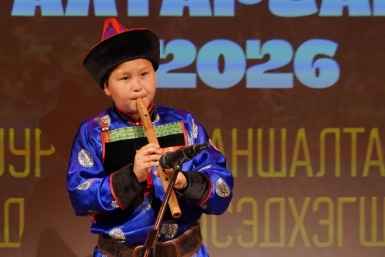 На &quotАлтаргане-2026&quot (6+) впервые за 30 лет прошёл конкурс исполнителей на сууха-хууре и сууре РЦНТ