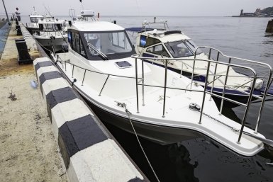 Шесть судоводителей прогулочных катеров привлекли к ответственности в Листвянке