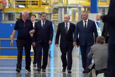 Кобзев передал Путину предложения по ключевым проектам Иркутской области Пресс-служба губернатора Иркутской области
