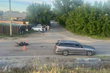 Несовершеннолетний водитель мопеда получил травмы в результате аварии в Ангарске