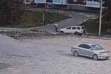 15-летний подросток и его 5-летний брат пострадали в ДТП с электросамокатом в Шелехове Госавтоинспекция Иркутской области