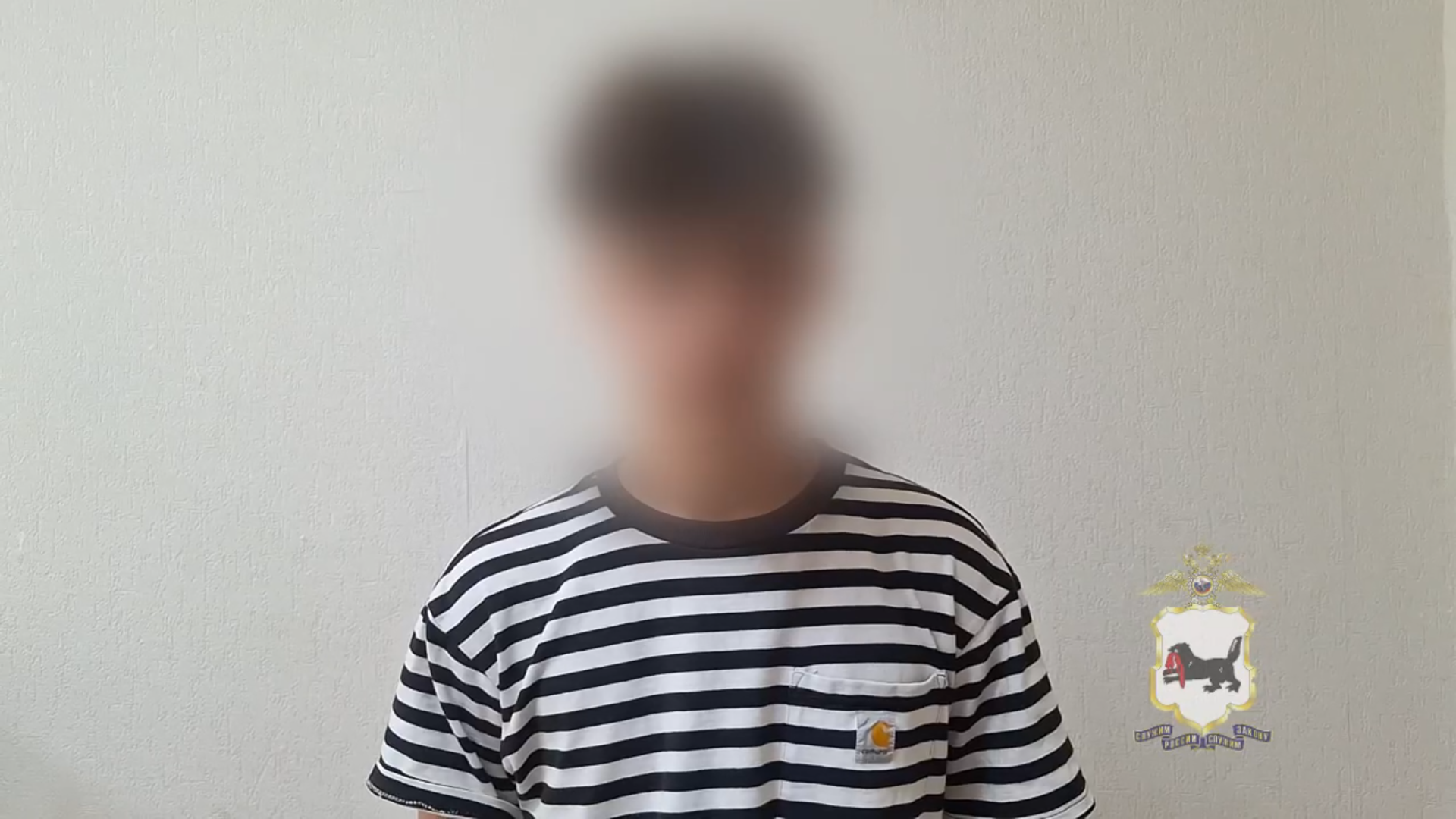В Ангарске приговорили к срокам двух 19-летних пособников мошенников