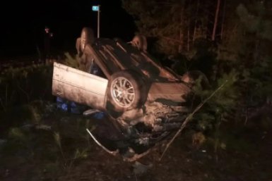 23-летняя пассажирка погибла и пострадал младенец в ДТП в Иркутской области