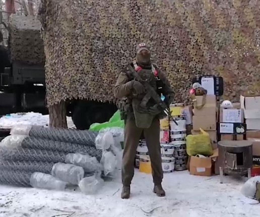 20 тонн гуманитарной помощи передали жители Иркутска в зону СВО ко Дню защитника Отечества