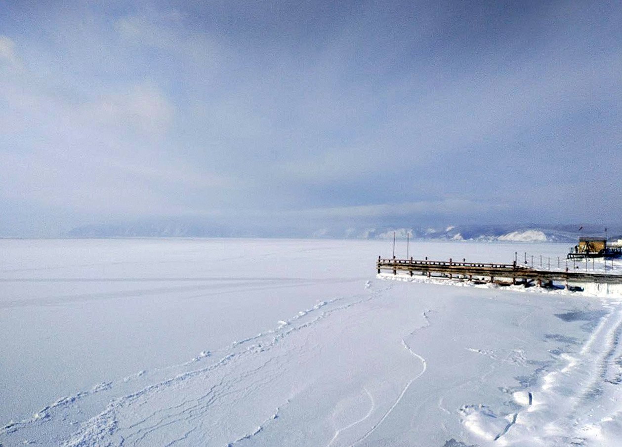 Спасатели предостерегают людей от выхода на тонкий лёд на Байкале Пресс-служба ГУ МЧС России по Иркутской области