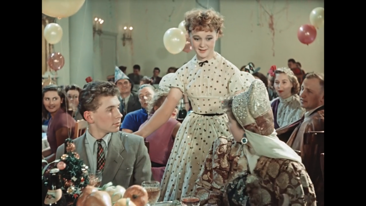 Кадр кадр из фильма &quotКарнавальная ночь&quot (12+)