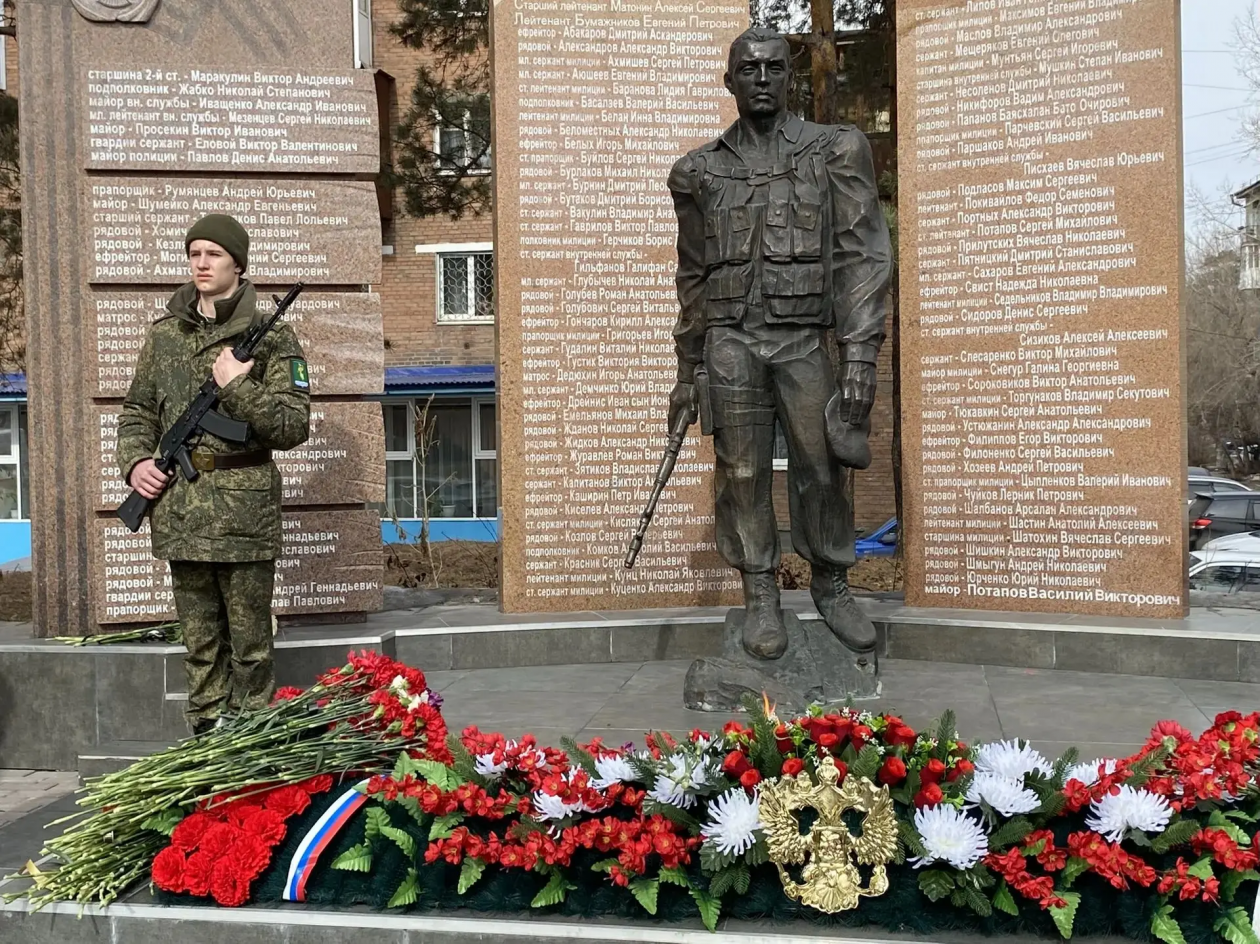 Память земляков, погибших при исполнении военного долга, почтили в Ангарске Пресс-служба администрации АГО