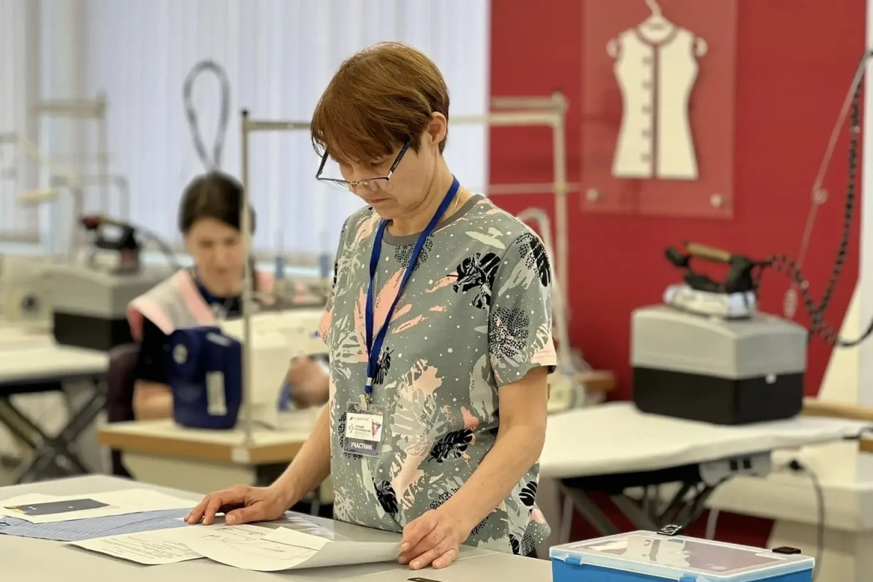 Швея из Ангарска выступит на федеральном этапе конкурса &quotЛучший по профессии&quot Пресс-служба правительства Иркутской области
