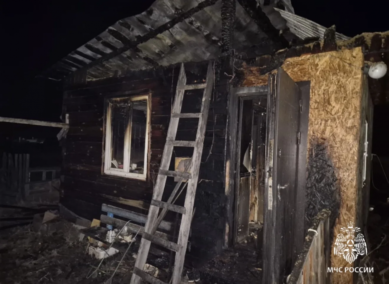 Пожар унес жизнь женщины в одном из СНТ Ангарского округа Пресс-служба ГУ МЧС России по Иркутской области