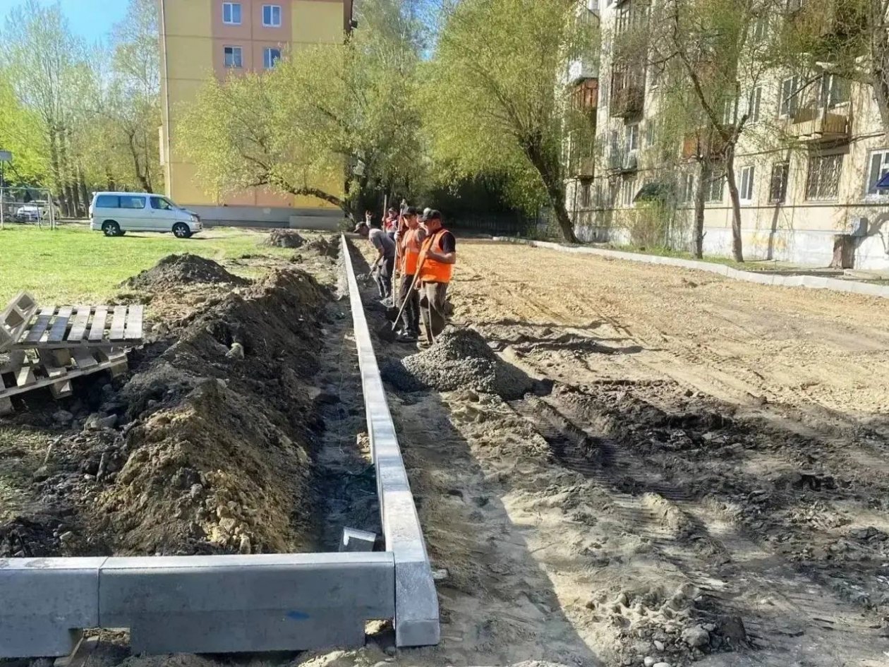 Ремонт дворов в Ангарске Телеграм-канал (18+) мэра Ангарского городского округа Сергея Петрова