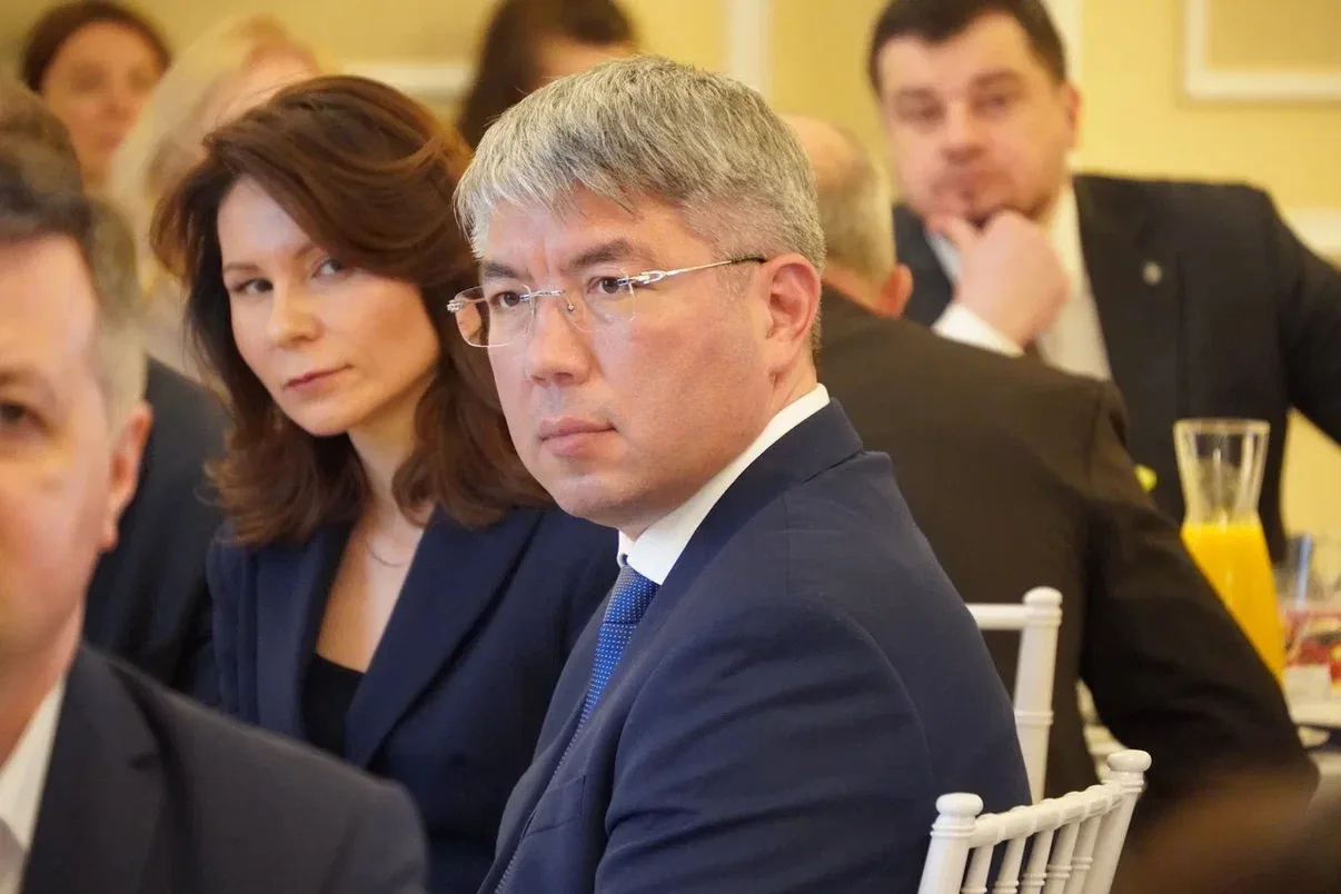 Алексей Цыденов признал проблему коррупции в Бурятии правительство Бурятии