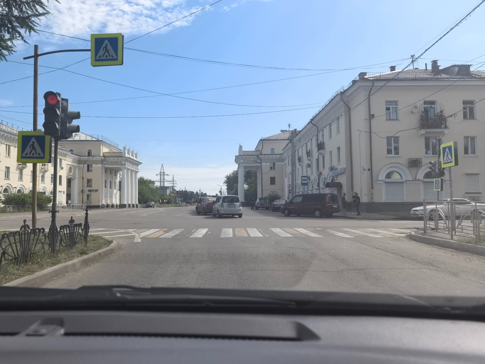 &quotПочему мы не двигаемся?&quot: автомобилисты вновь стоят в очередях у АЗС в Ангарске Тг-канал (18+) Ангарск Сегодня | Новости Ангарска