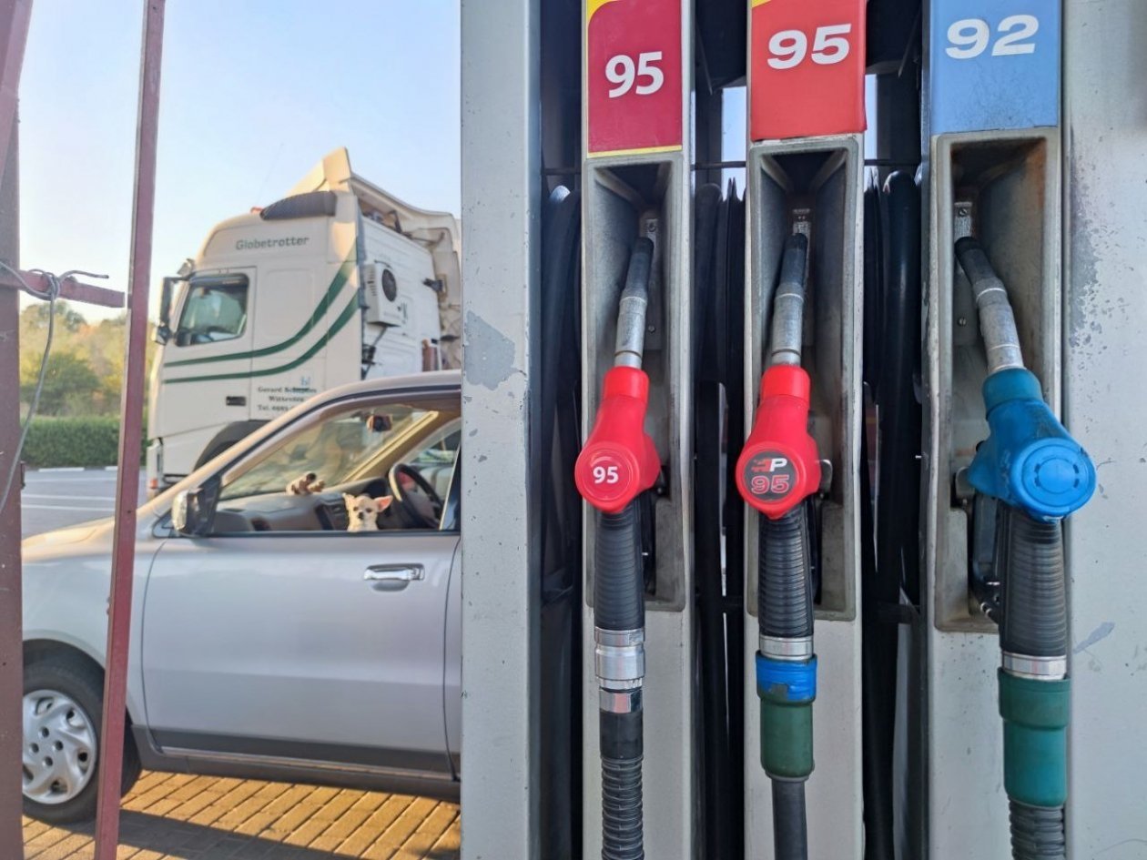 &quotРоснефть&quot нарастила поставки топлива на свои заправки в Иркутской области Елена Гиневская, ИА Stavropol.Media