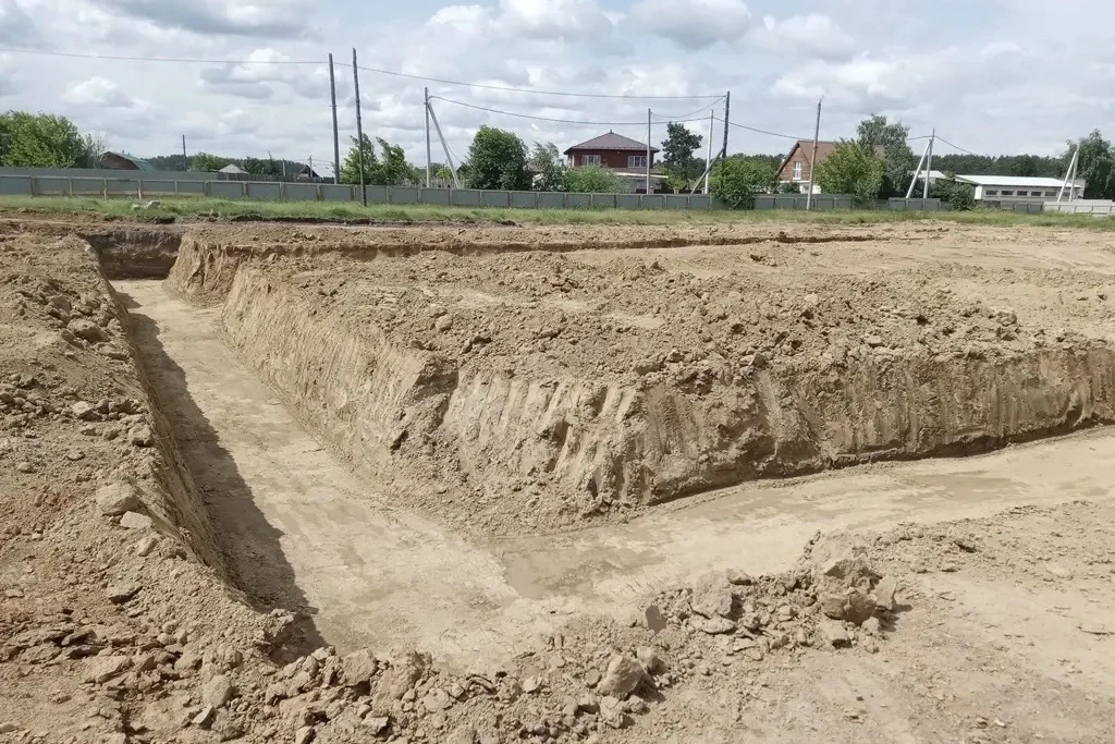 Строительство нового ФОКа стартовало в Метеге﻿ Пресс-служба правительства Иркутской области