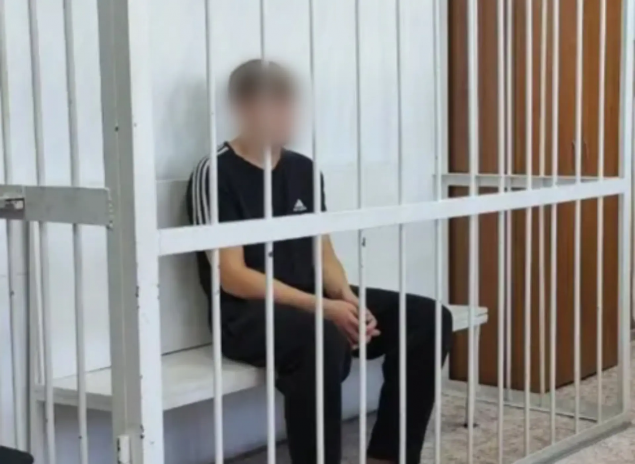 Подростка арестовали после наезда на молодого человека у ночного клуба в Иркутске Пресс-служба СУ СКР по Иркутской области
