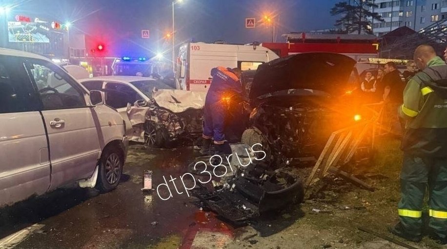 Жесткое массовое ДТП произошло в Ангарске ДТП 38RUS в Макс (12+)